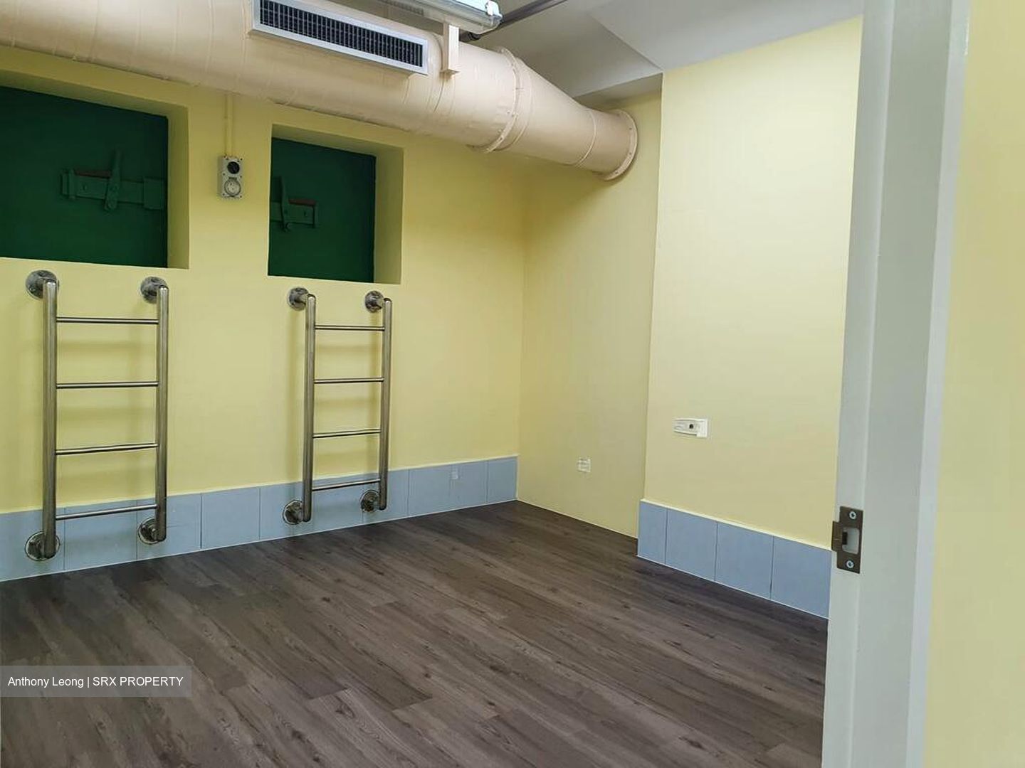 Hougang Street 52 (D19), Shop House #566113371